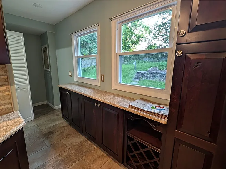15 Wexford Rd — Photo 6