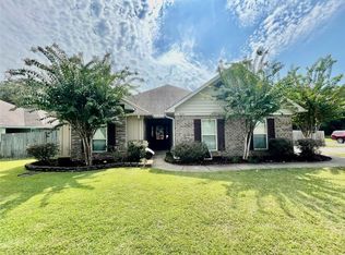 3321 Spring Meadow Dr E, Mobile, AL 36695