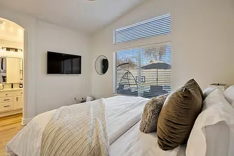 8776 W Greer Ave — Photo 9
