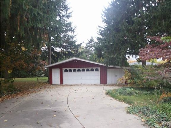 3rd image of 24879 Melody Ln