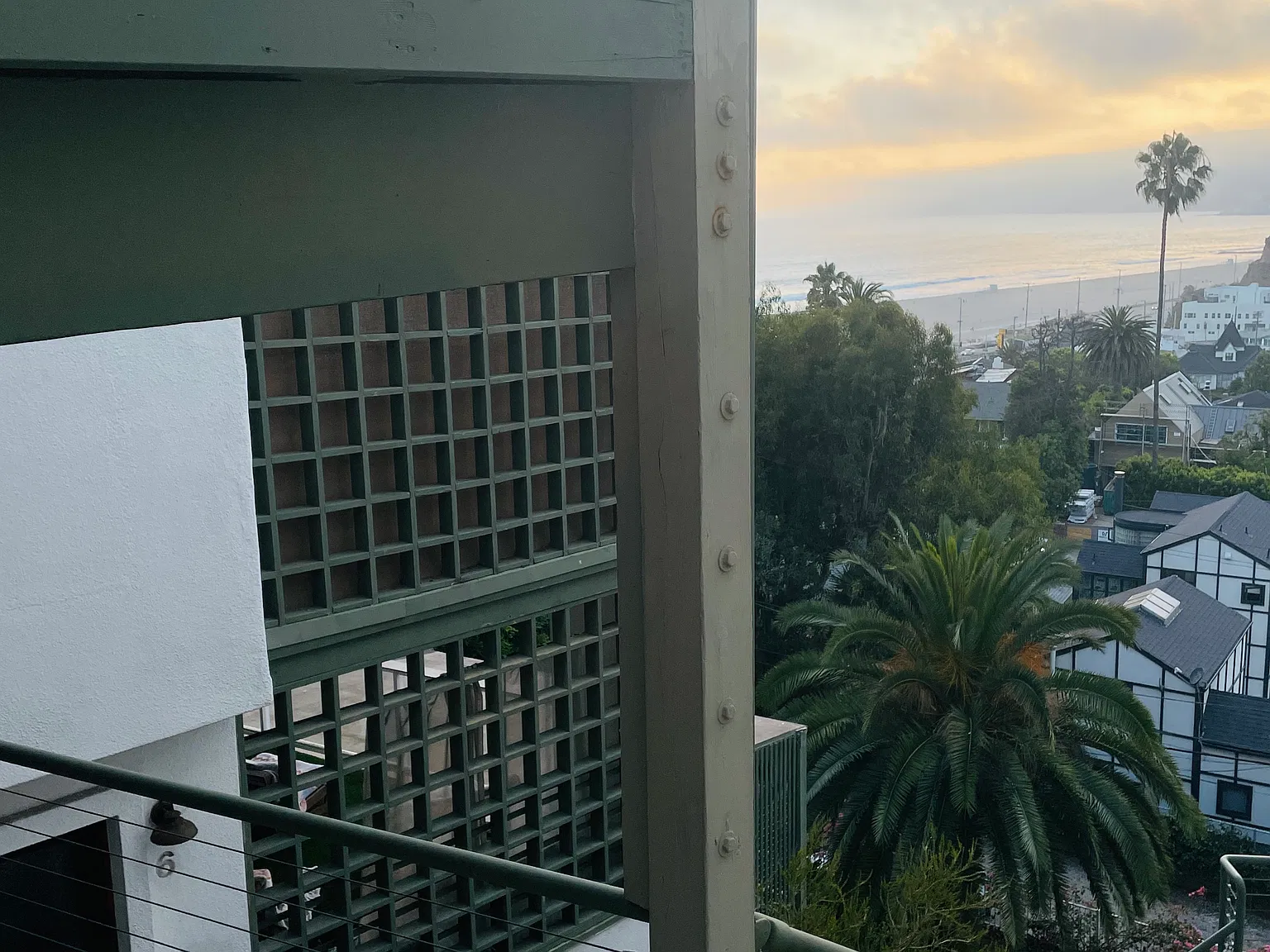 1 bed, 700 sqft, $4,500 — Photo 2
