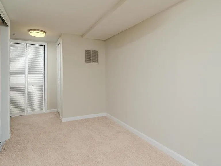 11818 Sylvia Dr — Photo 15