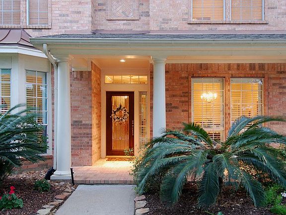 Inviting front porch.