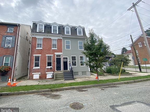 2nd image of 336 Washington Ave