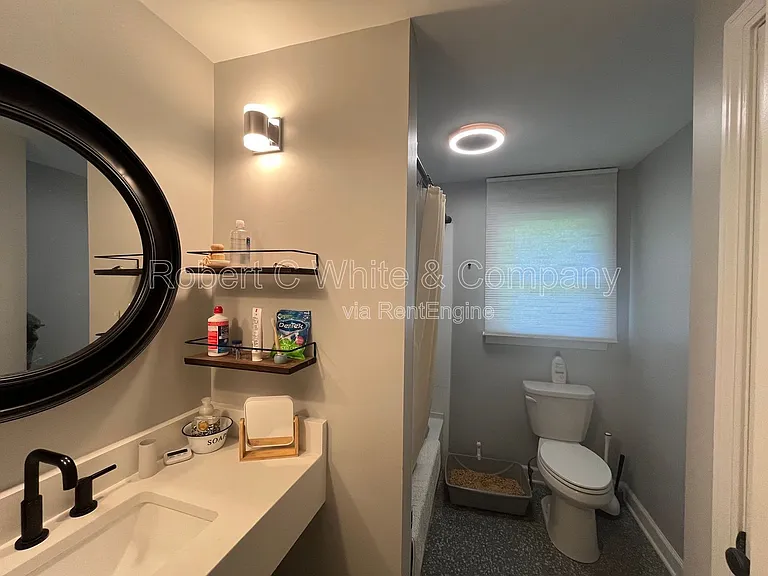 233 S Rolling Acres Rd — Photo 9