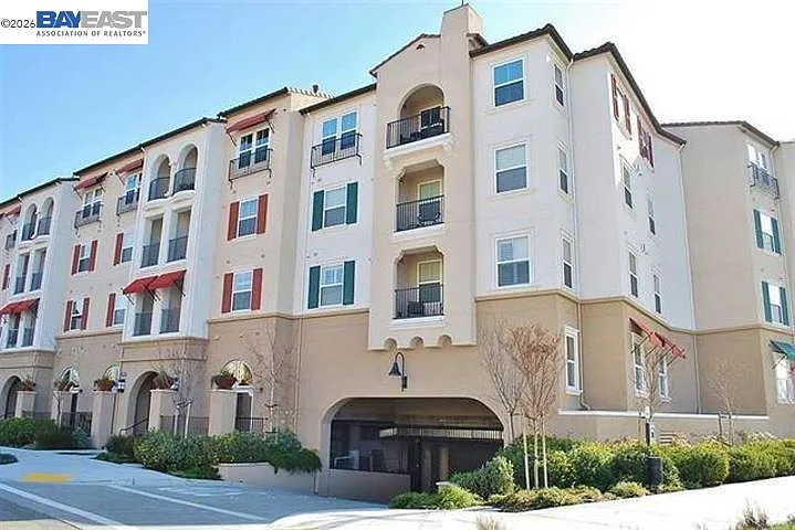 2 bed, 1386 sqft, $3,500 — Photo 3