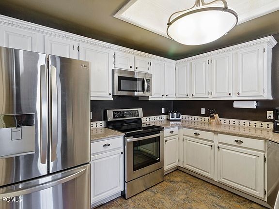 5th image of 900 Bitner Rd APT K21