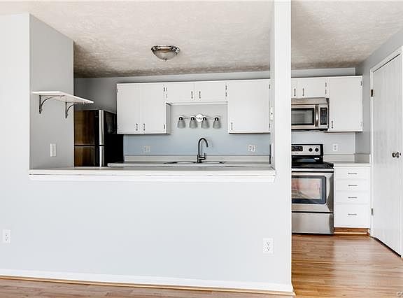 3rd image of 8416 Oconnor Ct #9