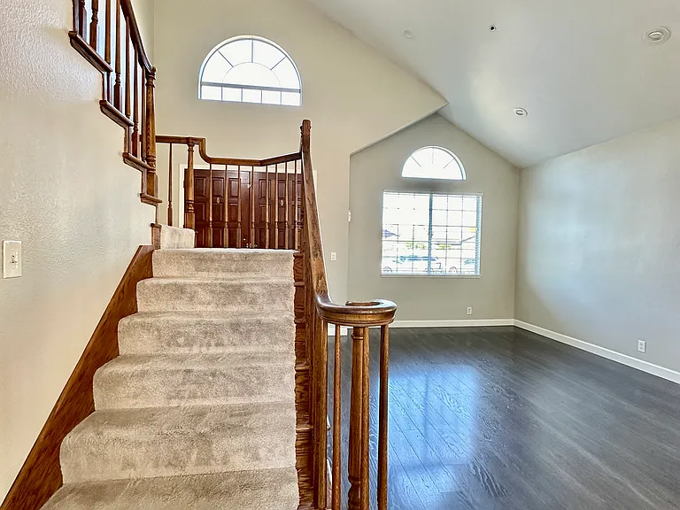 32241 Jean Dr — Photo 11