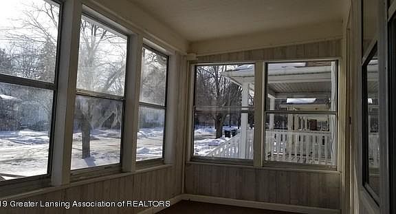 2nd image of 1206 W Barnes Ave