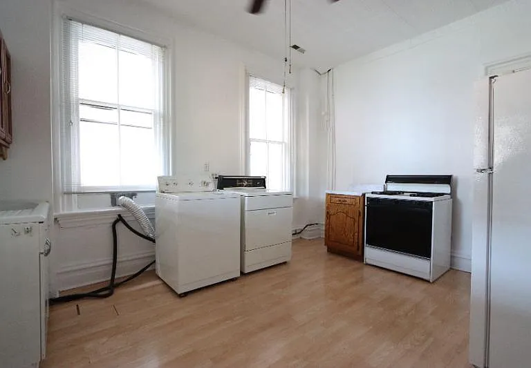 1411 W Lexington St #2 — Photo 16