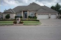 1st image of 3220 SW 109th St