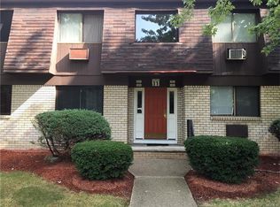 1104 Cherry Hill Dr, Poughkeepsie, NY 12603