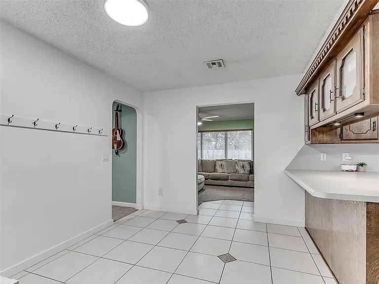 7225 Skylark Ln — Photo 7