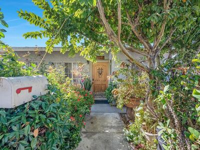 927 S Eucalyptus Ave, Inglewood, CA, 90301