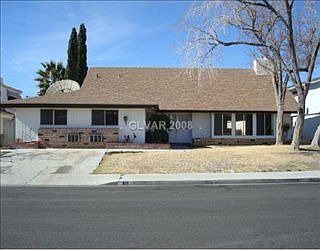 1st image of 801 Chabot Dr
