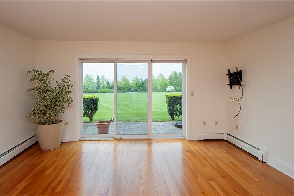 1st image of 20 Indian Ave #22