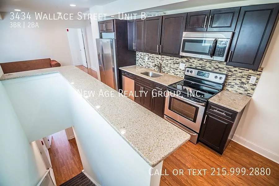 Building Photo - 3434 Wallace St #B