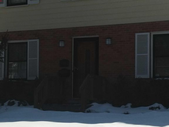 2nd image of 1700 E Stadium Blvd