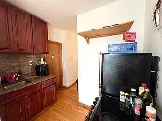 Rented by KNOCKKNOCK LLC