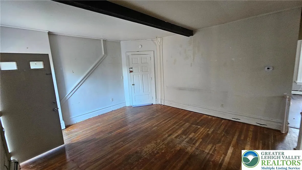 1 bed, 500 sqft, $1,350 — Photo 3