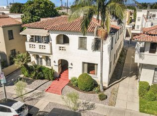 357 N Curson Ave, Los Angeles, CA 90036