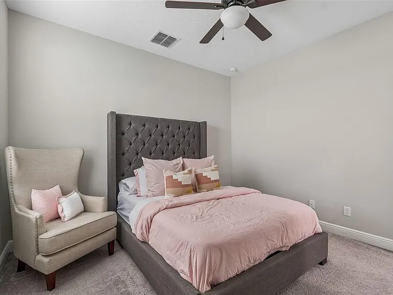 19328 Breynia Dr — Photo 30