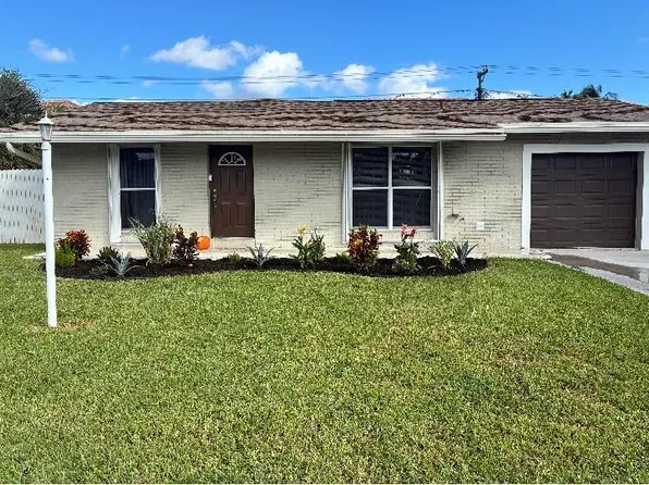 9665 SW 1ST Place, Boca Raton, FL 33428