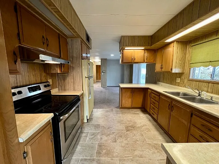 3220 Fishtrap Loop NE — Photo 9
