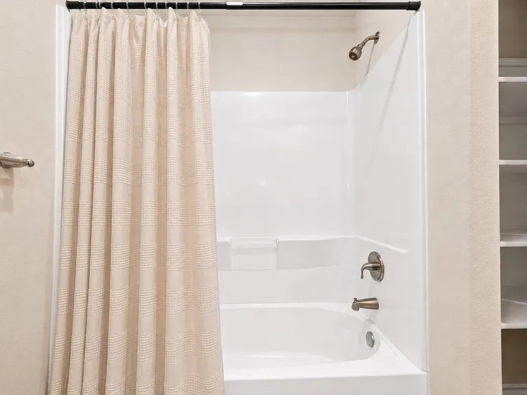 12789 Royal West Dr — Photo 23