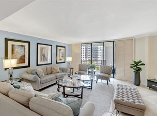520 Brickell Key Dr APT A914, Miami, FL 33131