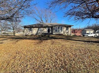 919 Osborne St, Burlington, KS 66839