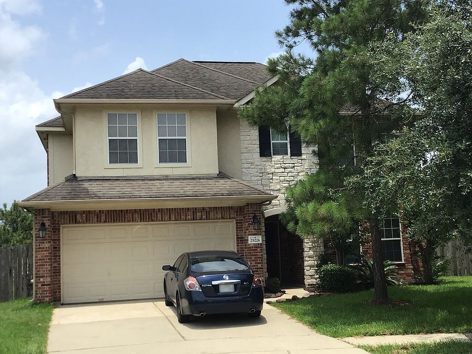 1st image of 25226 Kelton Hills Ln