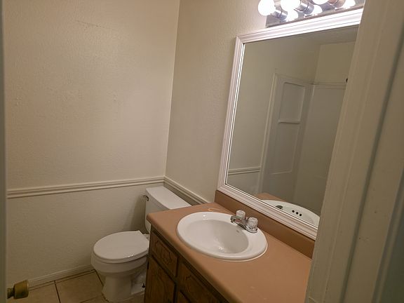 4th image of 3419 Chisholm Trl