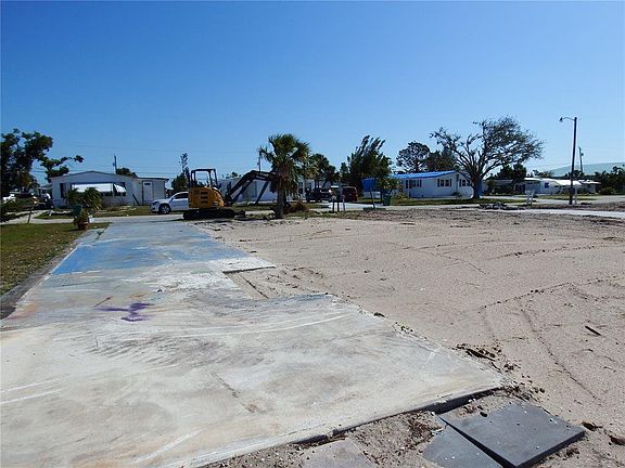 2nd image of 1440 Ibis Dr