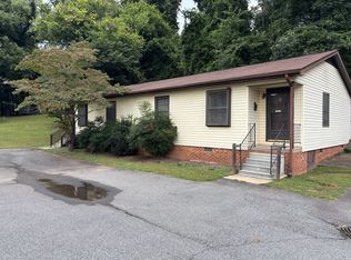 524 Boone Rd, Eden, NC 27288