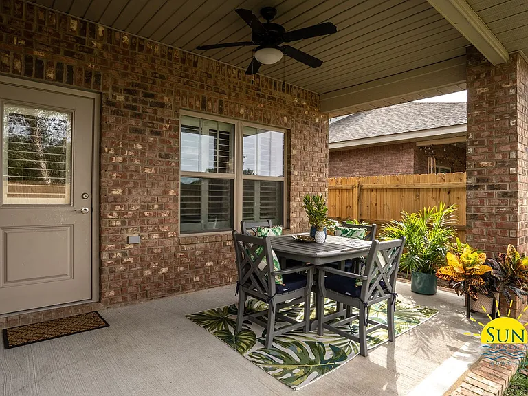 1937 Medlin Ct — Photo 16