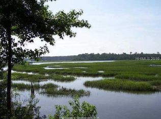 8 Caravelle Ln, Bluffton, SC 29909
