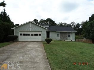 2759 Rosecommons Dr, Hampton, GA 30228