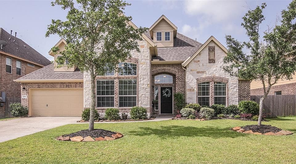 1st image of 1732 Coral Cliff Dr