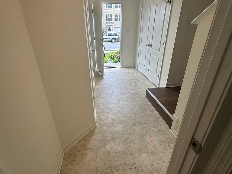 115 Cecily Way — Photo 38