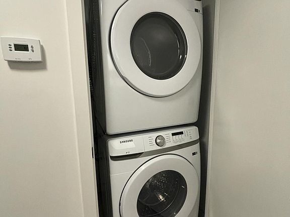 4th image of 36 Zorra St #413