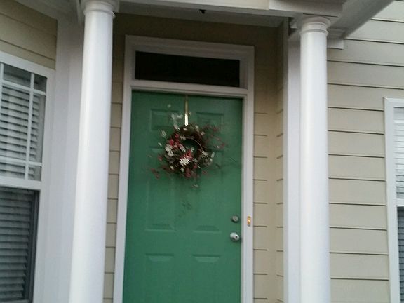 Side entrance door