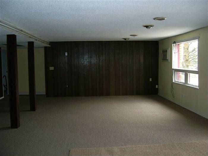 Open Floorplan!!