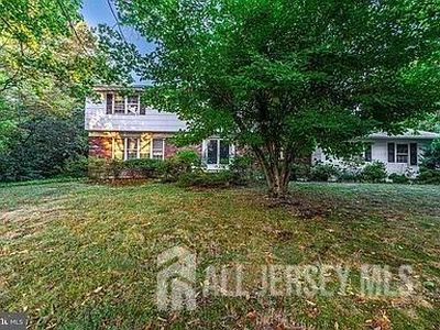 41 Slayback Dr, Princeton Junction, NJ, 08550