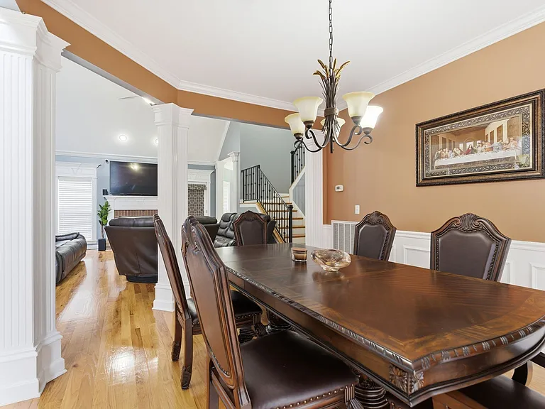 2733 Presley Dr — Photo 10