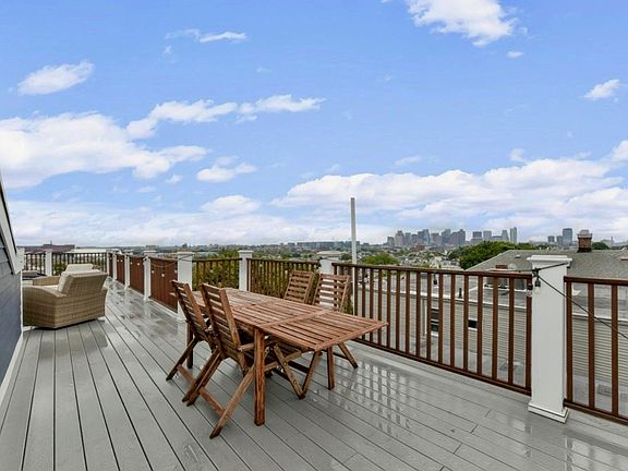 2nd image of 189 Trenton St #5