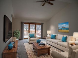 1400 Amber Ct, Reedsburg, WI 53959