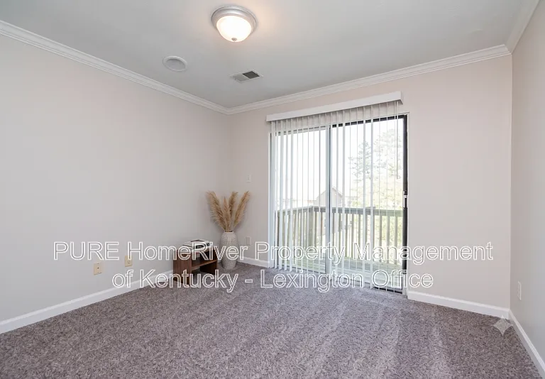 311 Christy Allyn Ct #3 — Photo 8