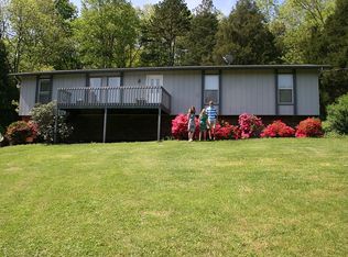 2103 Everett Rd, Knoxville, TN 37932